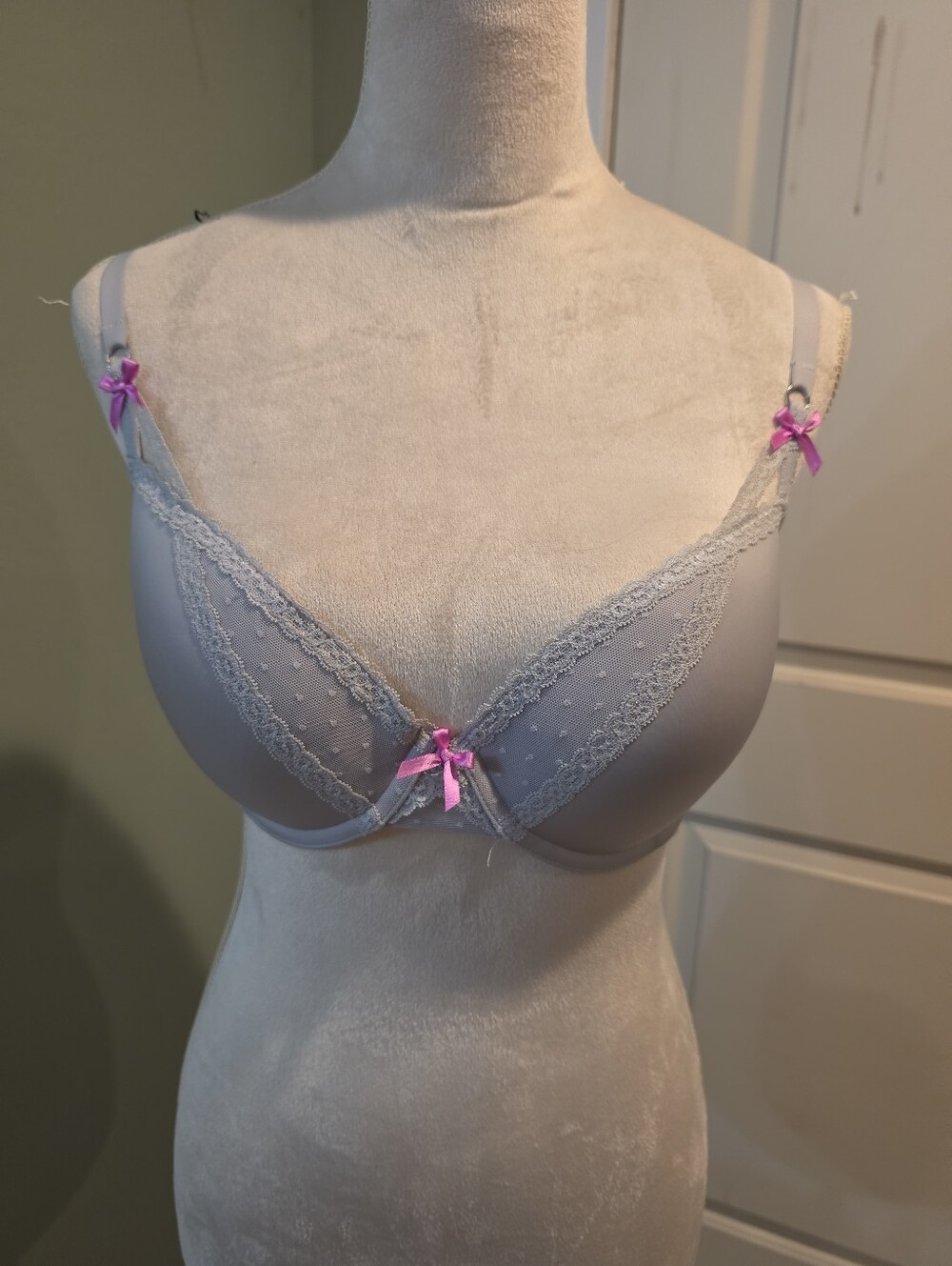 NWOT Victoria's Secret Bra